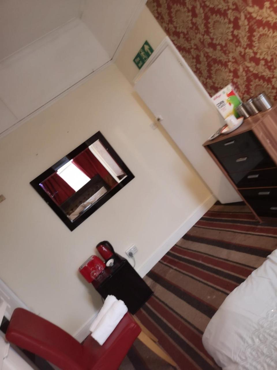 Red Carpet Guesthouse Reading Dış mekan fotoğraf
